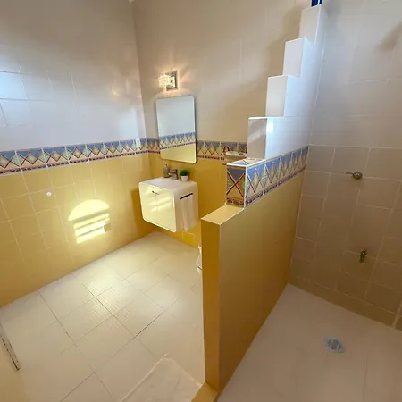 Casa Lara - Habitacion Cerca Del Mar - Homestay-3